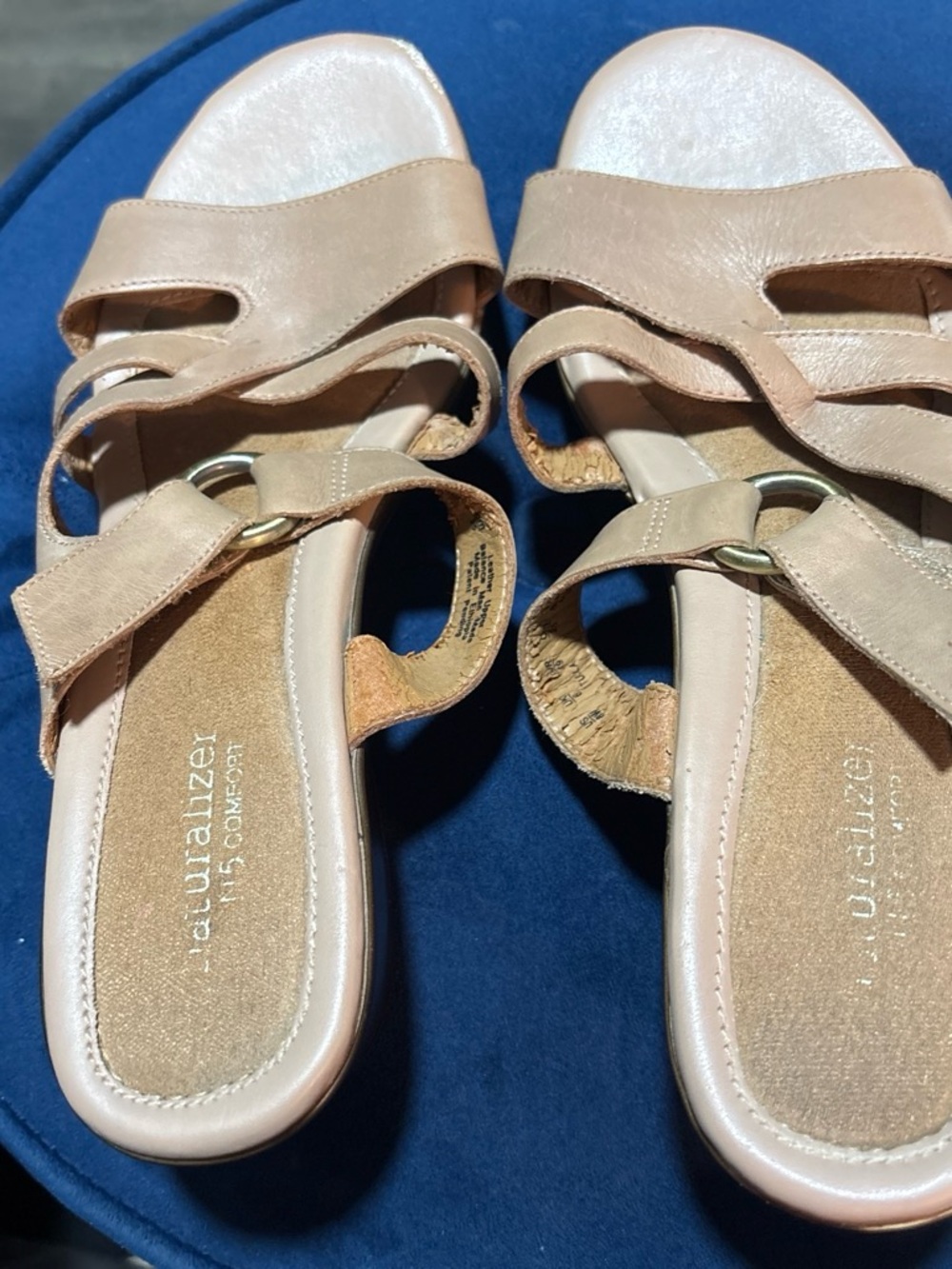 Naturalizer Beige Leather Slingback Sandals with Gold Ring Detail
